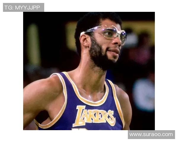 卡里姆阿卜杜尔贾巴尔的婚姻生活揭秘篮球巨星背后的真实故事