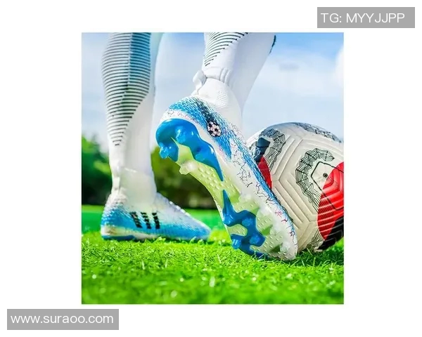 足球明星推荐的最佳碎钉球鞋选择助你提升场上表现与舒适度 足球明星推荐的最佳碎钉球鞋选择助你提升场上表现与舒适度