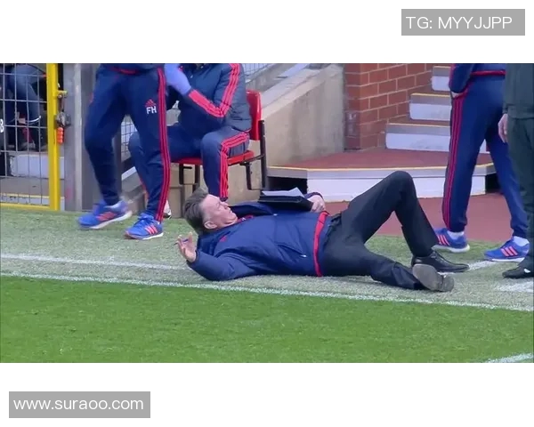 中国足球明星幽默瞬间大揭秘让你捧腹大笑的搞笑故事合集