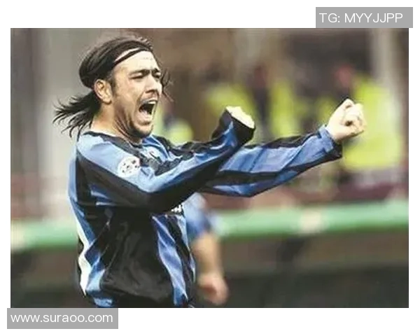 从青涩少年到足球场上的风云帅哥他们的成长故事揭秘 从青涩少年到足球场上的风云帅哥他们的成长故事揭秘