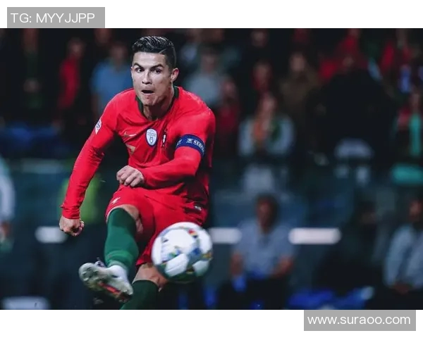 娱乐圈明星对足球运动员的批评与争议引发热议背后的真相与思考